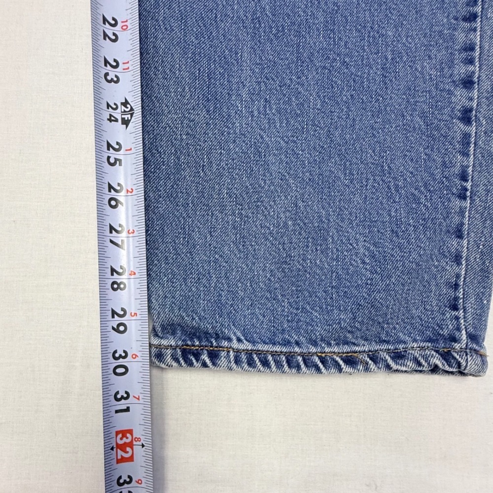 Levis 550 Relaxed Fit Jeans Mens 38x30 Medium Wash Blue Denim 00550-4891 - Picture 4 of 9